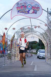 BIB: 5402
                            <button type="button" onclick="openModal(21780754)" class="btn btn-primary btn-sm float-right btn-popup" data-toggle="modal" data-target=".modal-high-quality">
                        <i class="fas fa-shopping-cart"></i> Add to Cart
                    </button>
                                            <button type="button" onclick="isThisMe(21780754, true)" class="btn btn-success btn-sm float-right btn-popup btn-isme hidden" data-toggle="tooltip" data-placement="bottom" title="นี่คือรูปของคุณใช่ไหม คลิกที่นี่เพื่อเอาเข้าอัลบั้ม">
                        <i class="fas fa-plus"></i> Add to album
                    </button>
                    <button type="button" onclick="isThisMe(21780754, false)" class="btn btn-warning btn-sm float-right btn-popup btn-isnotme hidden">
                        <i class="fas fa-ban"></i> Remove from album
                    </button>