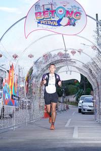 BIB: 
                            <button type="button" onclick="openModal(21780578)" class="btn btn-primary btn-sm float-right btn-popup" data-toggle="modal" data-target=".modal-high-quality">
                        <i class="fas fa-shopping-cart"></i> Add to Cart
                    </button>
                                            <button type="button" onclick="isThisMe(21780578, true)" class="btn btn-success btn-sm float-right btn-popup btn-isme hidden" data-toggle="tooltip" data-placement="bottom" title="นี่คือรูปของคุณใช่ไหม คลิกที่นี่เพื่อเอาเข้าอัลบั้ม">
                        <i class="fas fa-plus"></i> Add to album
                    </button>
                    <button type="button" onclick="isThisMe(21780578, false)" class="btn btn-warning btn-sm float-right btn-popup btn-isnotme hidden">
                        <i class="fas fa-ban"></i> Remove from album
                    </button>