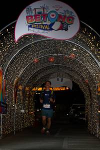 BIB: 5427
                            <button type="button" onclick="openModal(21779735)" class="btn btn-primary btn-sm float-right btn-popup" data-toggle="modal" data-target=".modal-high-quality">
                        <i class="fas fa-shopping-cart"></i> Add to Cart
                    </button>
                                            <button type="button" onclick="isThisMe(21779735, true)" class="btn btn-success btn-sm float-right btn-popup btn-isme hidden" data-toggle="tooltip" data-placement="bottom" title="นี่คือรูปของคุณใช่ไหม คลิกที่นี่เพื่อเอาเข้าอัลบั้ม">
                        <i class="fas fa-plus"></i> Add to album
                    </button>
                    <button type="button" onclick="isThisMe(21779735, false)" class="btn btn-warning btn-sm float-right btn-popup btn-isnotme hidden">
                        <i class="fas fa-ban"></i> Remove from album
                    </button>