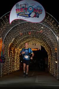 BIB: 3081
                            <button type="button" onclick="openModal(21779118)" class="btn btn-primary btn-sm float-right btn-popup" data-toggle="modal" data-target=".modal-high-quality">
                        <i class="fas fa-shopping-cart"></i> Add to Cart
                    </button>
                                            <button type="button" onclick="isThisMe(21779118, true)" class="btn btn-success btn-sm float-right btn-popup btn-isme hidden" data-toggle="tooltip" data-placement="bottom" title="นี่คือรูปของคุณใช่ไหม คลิกที่นี่เพื่อเอาเข้าอัลบั้ม">
                        <i class="fas fa-plus"></i> Add to album
                    </button>
                    <button type="button" onclick="isThisMe(21779118, false)" class="btn btn-warning btn-sm float-right btn-popup btn-isnotme hidden">
                        <i class="fas fa-ban"></i> Remove from album
                    </button>