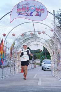 BIB: 5460
                            <button type="button" onclick="openModal(21780696)" class="btn btn-primary btn-sm float-right btn-popup" data-toggle="modal" data-target=".modal-high-quality">
                        <i class="fas fa-shopping-cart"></i> Add to Cart
                    </button>
                                            <button type="button" onclick="isThisMe(21780696, true)" class="btn btn-success btn-sm float-right btn-popup btn-isme hidden" data-toggle="tooltip" data-placement="bottom" title="นี่คือรูปของคุณใช่ไหม คลิกที่นี่เพื่อเอาเข้าอัลบั้ม">
                        <i class="fas fa-plus"></i> Add to album
                    </button>
                    <button type="button" onclick="isThisMe(21780696, false)" class="btn btn-warning btn-sm float-right btn-popup btn-isnotme hidden">
                        <i class="fas fa-ban"></i> Remove from album
                    </button>