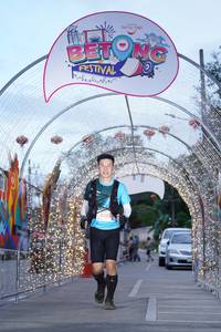 BIB: 3383
                            <button type="button" onclick="openModal(21780934)" class="btn btn-primary btn-sm float-right btn-popup" data-toggle="modal" data-target=".modal-high-quality">
                        <i class="fas fa-shopping-cart"></i> Add to Cart
                    </button>
                                            <button type="button" onclick="isThisMe(21780934, true)" class="btn btn-success btn-sm float-right btn-popup btn-isme hidden" data-toggle="tooltip" data-placement="bottom" title="นี่คือรูปของคุณใช่ไหม คลิกที่นี่เพื่อเอาเข้าอัลบั้ม">
                        <i class="fas fa-plus"></i> Add to album
                    </button>
                    <button type="button" onclick="isThisMe(21780934, false)" class="btn btn-warning btn-sm float-right btn-popup btn-isnotme hidden">
                        <i class="fas fa-ban"></i> Remove from album
                    </button>