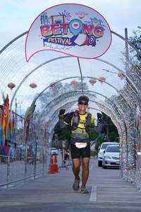 BIB: 599
                            <button type="button" onclick="openModal(21780787)" class="btn btn-primary btn-sm float-right btn-popup" data-toggle="modal" data-target=".modal-high-quality">
                        <i class="fas fa-shopping-cart"></i> Add to Cart
                    </button>
                                            <button type="button" onclick="isThisMe(21780787, true)" class="btn btn-success btn-sm float-right btn-popup btn-isme hidden" data-toggle="tooltip" data-placement="bottom" title="นี่คือรูปของคุณใช่ไหม คลิกที่นี่เพื่อเอาเข้าอัลบั้ม">
                        <i class="fas fa-plus"></i> Add to album
                    </button>
                    <button type="button" onclick="isThisMe(21780787, false)" class="btn btn-warning btn-sm float-right btn-popup btn-isnotme hidden">
                        <i class="fas fa-ban"></i> Remove from album
                    </button>