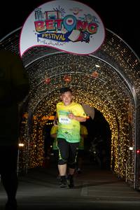 BIB: 90142
                            <button type="button" onclick="openModal(21778852)" class="btn btn-primary btn-sm float-right btn-popup" data-toggle="modal" data-target=".modal-high-quality">
                        <i class="fas fa-shopping-cart"></i> Add to Cart
                    </button>
                                            <button type="button" onclick="isThisMe(21778852, true)" class="btn btn-success btn-sm float-right btn-popup btn-isme hidden" data-toggle="tooltip" data-placement="bottom" title="นี่คือรูปของคุณใช่ไหม คลิกที่นี่เพื่อเอาเข้าอัลบั้ม">
                        <i class="fas fa-plus"></i> Add to album
                    </button>
                    <button type="button" onclick="isThisMe(21778852, false)" class="btn btn-warning btn-sm float-right btn-popup btn-isnotme hidden">
                        <i class="fas fa-ban"></i> Remove from album
                    </button>