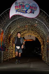 BIB: 5090
                            <button type="button" onclick="openModal(21781836)" class="btn btn-primary btn-sm float-right btn-popup" data-toggle="modal" data-target=".modal-high-quality">
                        <i class="fas fa-shopping-cart"></i> Add to Cart
                    </button>
                                            <button type="button" onclick="isThisMe(21781836, true)" class="btn btn-success btn-sm float-right btn-popup btn-isme hidden" data-toggle="tooltip" data-placement="bottom" title="นี่คือรูปของคุณใช่ไหม คลิกที่นี่เพื่อเอาเข้าอัลบั้ม">
                        <i class="fas fa-plus"></i> Add to album
                    </button>
                    <button type="button" onclick="isThisMe(21781836, false)" class="btn btn-warning btn-sm float-right btn-popup btn-isnotme hidden">
                        <i class="fas fa-ban"></i> Remove from album
                    </button>