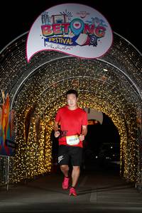 BIB: 50107
                            <button type="button" onclick="openModal(21782688)" class="btn btn-primary btn-sm float-right btn-popup" data-toggle="modal" data-target=".modal-high-quality">
                        <i class="fas fa-shopping-cart"></i> Add to Cart
                    </button>
                                            <button type="button" onclick="isThisMe(21782688, true)" class="btn btn-success btn-sm float-right btn-popup btn-isme hidden" data-toggle="tooltip" data-placement="bottom" title="นี่คือรูปของคุณใช่ไหม คลิกที่นี่เพื่อเอาเข้าอัลบั้ม">
                        <i class="fas fa-plus"></i> Add to album
                    </button>
                    <button type="button" onclick="isThisMe(21782688, false)" class="btn btn-warning btn-sm float-right btn-popup btn-isnotme hidden">
                        <i class="fas fa-ban"></i> Remove from album
                    </button>