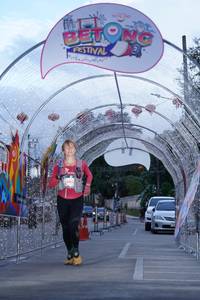 BIB: 303
                            <button type="button" onclick="openModal(21780636)" class="btn btn-primary btn-sm float-right btn-popup" data-toggle="modal" data-target=".modal-high-quality">
                        <i class="fas fa-shopping-cart"></i> Add to Cart
                    </button>
                                            <button type="button" onclick="isThisMe(21780636, true)" class="btn btn-success btn-sm float-right btn-popup btn-isme hidden" data-toggle="tooltip" data-placement="bottom" title="นี่คือรูปของคุณใช่ไหม คลิกที่นี่เพื่อเอาเข้าอัลบั้ม">
                        <i class="fas fa-plus"></i> Add to album
                    </button>
                    <button type="button" onclick="isThisMe(21780636, false)" class="btn btn-warning btn-sm float-right btn-popup btn-isnotme hidden">
                        <i class="fas fa-ban"></i> Remove from album
                    </button>