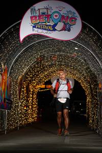 BIB: 5118
                            <button type="button" onclick="openModal(21781761)" class="btn btn-primary btn-sm float-right btn-popup" data-toggle="modal" data-target=".modal-high-quality">
                        <i class="fas fa-shopping-cart"></i> Add to Cart
                    </button>
                                            <button type="button" onclick="isThisMe(21781761, true)" class="btn btn-success btn-sm float-right btn-popup btn-isme hidden" data-toggle="tooltip" data-placement="bottom" title="นี่คือรูปของคุณใช่ไหม คลิกที่นี่เพื่อเอาเข้าอัลบั้ม">
                        <i class="fas fa-plus"></i> Add to album
                    </button>
                    <button type="button" onclick="isThisMe(21781761, false)" class="btn btn-warning btn-sm float-right btn-popup btn-isnotme hidden">
                        <i class="fas fa-ban"></i> Remove from album
                    </button>