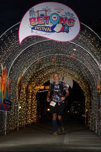 BIB: 3160
                            <button type="button" onclick="openModal(21781591)" class="btn btn-primary btn-sm float-right btn-popup" data-toggle="modal" data-target=".modal-high-quality">
                        <i class="fas fa-shopping-cart"></i> Add to Cart
                    </button>
                                            <button type="button" onclick="isThisMe(21781591, true)" class="btn btn-success btn-sm float-right btn-popup btn-isme hidden" data-toggle="tooltip" data-placement="bottom" title="นี่คือรูปของคุณใช่ไหม คลิกที่นี่เพื่อเอาเข้าอัลบั้ม">
                        <i class="fas fa-plus"></i> Add to album
                    </button>
                    <button type="button" onclick="isThisMe(21781591, false)" class="btn btn-warning btn-sm float-right btn-popup btn-isnotme hidden">
                        <i class="fas fa-ban"></i> Remove from album
                    </button>