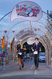 BIB: 
                            <button type="button" onclick="openModal(21781119)" class="btn btn-primary btn-sm float-right btn-popup" data-toggle="modal" data-target=".modal-high-quality">
                        <i class="fas fa-shopping-cart"></i> Add to Cart
                    </button>
                                            <button type="button" onclick="isThisMe(21781119, true)" class="btn btn-success btn-sm float-right btn-popup btn-isme hidden" data-toggle="tooltip" data-placement="bottom" title="นี่คือรูปของคุณใช่ไหม คลิกที่นี่เพื่อเอาเข้าอัลบั้ม">
                        <i class="fas fa-plus"></i> Add to album
                    </button>
                    <button type="button" onclick="isThisMe(21781119, false)" class="btn btn-warning btn-sm float-right btn-popup btn-isnotme hidden">
                        <i class="fas fa-ban"></i> Remove from album
                    </button>