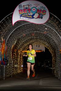 BIB: 30031
                            <button type="button" onclick="openModal(21782180)" class="btn btn-primary btn-sm float-right btn-popup" data-toggle="modal" data-target=".modal-high-quality">
                        <i class="fas fa-shopping-cart"></i> Add to Cart
                    </button>
                                            <button type="button" onclick="isThisMe(21782180, true)" class="btn btn-success btn-sm float-right btn-popup btn-isme hidden" data-toggle="tooltip" data-placement="bottom" title="นี่คือรูปของคุณใช่ไหม คลิกที่นี่เพื่อเอาเข้าอัลบั้ม">
                        <i class="fas fa-plus"></i> Add to album
                    </button>
                    <button type="button" onclick="isThisMe(21782180, false)" class="btn btn-warning btn-sm float-right btn-popup btn-isnotme hidden">
                        <i class="fas fa-ban"></i> Remove from album
                    </button>