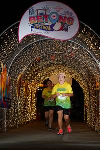 BIB: 600
                            <button type="button" onclick="openModal(21778590)" class="btn btn-primary btn-sm float-right btn-popup" data-toggle="modal" data-target=".modal-high-quality">
                        <i class="fas fa-shopping-cart"></i> Add to Cart
                    </button>
                                            <button type="button" onclick="isThisMe(21778590, true)" class="btn btn-success btn-sm float-right btn-popup btn-isme hidden" data-toggle="tooltip" data-placement="bottom" title="นี่คือรูปของคุณใช่ไหม คลิกที่นี่เพื่อเอาเข้าอัลบั้ม">
                        <i class="fas fa-plus"></i> Add to album
                    </button>
                    <button type="button" onclick="isThisMe(21778590, false)" class="btn btn-warning btn-sm float-right btn-popup btn-isnotme hidden">
                        <i class="fas fa-ban"></i> Remove from album
                    </button>