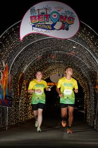 BIB: 50049
                            <button type="button" onclick="openModal(21782615)" class="btn btn-primary btn-sm float-right btn-popup" data-toggle="modal" data-target=".modal-high-quality">
                        <i class="fas fa-shopping-cart"></i> Add to Cart
                    </button>
                                            <button type="button" onclick="isThisMe(21782615, true)" class="btn btn-success btn-sm float-right btn-popup btn-isme hidden" data-toggle="tooltip" data-placement="bottom" title="นี่คือรูปของคุณใช่ไหม คลิกที่นี่เพื่อเอาเข้าอัลบั้ม">
                        <i class="fas fa-plus"></i> Add to album
                    </button>
                    <button type="button" onclick="isThisMe(21782615, false)" class="btn btn-warning btn-sm float-right btn-popup btn-isnotme hidden">
                        <i class="fas fa-ban"></i> Remove from album
                    </button>