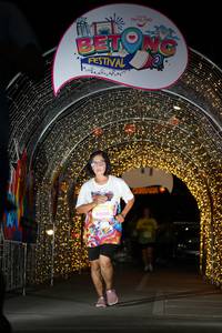 BIB: 60058
                            <button type="button" onclick="openModal(21778276)" class="btn btn-primary btn-sm float-right btn-popup" data-toggle="modal" data-target=".modal-high-quality">
                        <i class="fas fa-shopping-cart"></i> Add to Cart
                    </button>
                                            <button type="button" onclick="isThisMe(21778276, true)" class="btn btn-success btn-sm float-right btn-popup btn-isme hidden" data-toggle="tooltip" data-placement="bottom" title="นี่คือรูปของคุณใช่ไหม คลิกที่นี่เพื่อเอาเข้าอัลบั้ม">
                        <i class="fas fa-plus"></i> Add to album
                    </button>
                    <button type="button" onclick="isThisMe(21778276, false)" class="btn btn-warning btn-sm float-right btn-popup btn-isnotme hidden">
                        <i class="fas fa-ban"></i> Remove from album
                    </button>