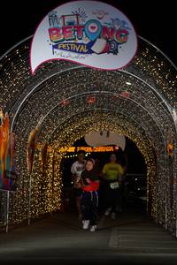 BIB: 
                            <button type="button" onclick="openModal(21778074)" class="btn btn-primary btn-sm float-right btn-popup" data-toggle="modal" data-target=".modal-high-quality">
                        <i class="fas fa-shopping-cart"></i> Add to Cart
                    </button>
                                            <button type="button" onclick="isThisMe(21778074, true)" class="btn btn-success btn-sm float-right btn-popup btn-isme hidden" data-toggle="tooltip" data-placement="bottom" title="นี่คือรูปของคุณใช่ไหม คลิกที่นี่เพื่อเอาเข้าอัลบั้ม">
                        <i class="fas fa-plus"></i> Add to album
                    </button>
                    <button type="button" onclick="isThisMe(21778074, false)" class="btn btn-warning btn-sm float-right btn-popup btn-isnotme hidden">
                        <i class="fas fa-ban"></i> Remove from album
                    </button>