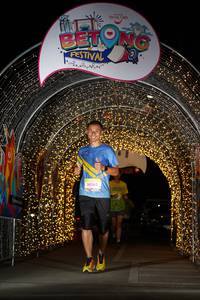 BIB: 50562
                            <button type="button" onclick="openModal(21782309)" class="btn btn-primary btn-sm float-right btn-popup" data-toggle="modal" data-target=".modal-high-quality">
                        <i class="fas fa-shopping-cart"></i> Add to Cart
                    </button>
                                            <button type="button" onclick="isThisMe(21782309, true)" class="btn btn-success btn-sm float-right btn-popup btn-isme hidden" data-toggle="tooltip" data-placement="bottom" title="นี่คือรูปของคุณใช่ไหม คลิกที่นี่เพื่อเอาเข้าอัลบั้ม">
                        <i class="fas fa-plus"></i> Add to album
                    </button>
                    <button type="button" onclick="isThisMe(21782309, false)" class="btn btn-warning btn-sm float-right btn-popup btn-isnotme hidden">
                        <i class="fas fa-ban"></i> Remove from album
                    </button>