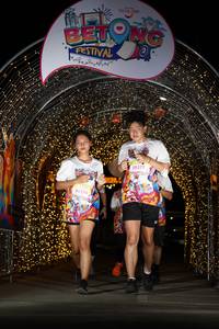 BIB: 50378, 50377
                            <button type="button" onclick="openModal(21778103)" class="btn btn-primary btn-sm float-right btn-popup" data-toggle="modal" data-target=".modal-high-quality">
                        <i class="fas fa-shopping-cart"></i> Add to Cart
                    </button>
                                            <button type="button" onclick="isThisMe(21778103, true)" class="btn btn-success btn-sm float-right btn-popup btn-isme hidden" data-toggle="tooltip" data-placement="bottom" title="นี่คือรูปของคุณใช่ไหม คลิกที่นี่เพื่อเอาเข้าอัลบั้ม">
                        <i class="fas fa-plus"></i> Add to album
                    </button>
                    <button type="button" onclick="isThisMe(21778103, false)" class="btn btn-warning btn-sm float-right btn-popup btn-isnotme hidden">
                        <i class="fas fa-ban"></i> Remove from album
                    </button>