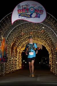 BIB: 5518
                            <button type="button" onclick="openModal(21779385)" class="btn btn-primary btn-sm float-right btn-popup" data-toggle="modal" data-target=".modal-high-quality">
                        <i class="fas fa-shopping-cart"></i> Add to Cart
                    </button>
                                            <button type="button" onclick="isThisMe(21779385, true)" class="btn btn-success btn-sm float-right btn-popup btn-isme hidden" data-toggle="tooltip" data-placement="bottom" title="นี่คือรูปของคุณใช่ไหม คลิกที่นี่เพื่อเอาเข้าอัลบั้ม">
                        <i class="fas fa-plus"></i> Add to album
                    </button>
                    <button type="button" onclick="isThisMe(21779385, false)" class="btn btn-warning btn-sm float-right btn-popup btn-isnotme hidden">
                        <i class="fas fa-ban"></i> Remove from album
                    </button>