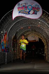 BIB: 50344
                            <button type="button" onclick="openModal(21781949)" class="btn btn-primary btn-sm float-right btn-popup" data-toggle="modal" data-target=".modal-high-quality">
                        <i class="fas fa-shopping-cart"></i> Add to Cart
                    </button>
                                            <button type="button" onclick="isThisMe(21781949, true)" class="btn btn-success btn-sm float-right btn-popup btn-isme hidden" data-toggle="tooltip" data-placement="bottom" title="นี่คือรูปของคุณใช่ไหม คลิกที่นี่เพื่อเอาเข้าอัลบั้ม">
                        <i class="fas fa-plus"></i> Add to album
                    </button>
                    <button type="button" onclick="isThisMe(21781949, false)" class="btn btn-warning btn-sm float-right btn-popup btn-isnotme hidden">
                        <i class="fas fa-ban"></i> Remove from album
                    </button>