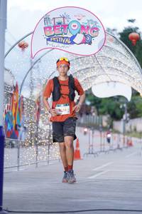 BIB: 3016, 
                            <button type="button" onclick="openModal(21780473)" class="btn btn-primary btn-sm float-right btn-popup" data-toggle="modal" data-target=".modal-high-quality">
                        <i class="fas fa-shopping-cart"></i> Add to Cart
                    </button>
                                            <button type="button" onclick="isThisMe(21780473, true)" class="btn btn-success btn-sm float-right btn-popup btn-isme hidden" data-toggle="tooltip" data-placement="bottom" title="นี่คือรูปของคุณใช่ไหม คลิกที่นี่เพื่อเอาเข้าอัลบั้ม">
                        <i class="fas fa-plus"></i> Add to album
                    </button>
                    <button type="button" onclick="isThisMe(21780473, false)" class="btn btn-warning btn-sm float-right btn-popup btn-isnotme hidden">
                        <i class="fas fa-ban"></i> Remove from album
                    </button>