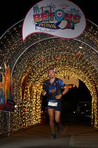 BIB: 5262
                            <button type="button" onclick="openModal(21779798)" class="btn btn-primary btn-sm float-right btn-popup" data-toggle="modal" data-target=".modal-high-quality">
                        <i class="fas fa-shopping-cart"></i> Add to Cart
                    </button>
                                            <button type="button" onclick="isThisMe(21779798, true)" class="btn btn-success btn-sm float-right btn-popup btn-isme hidden" data-toggle="tooltip" data-placement="bottom" title="นี่คือรูปของคุณใช่ไหม คลิกที่นี่เพื่อเอาเข้าอัลบั้ม">
                        <i class="fas fa-plus"></i> Add to album
                    </button>
                    <button type="button" onclick="isThisMe(21779798, false)" class="btn btn-warning btn-sm float-right btn-popup btn-isnotme hidden">
                        <i class="fas fa-ban"></i> Remove from album
                    </button>