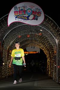 BIB: 50319
                            <button type="button" onclick="openModal(21778898)" class="btn btn-primary btn-sm float-right btn-popup" data-toggle="modal" data-target=".modal-high-quality">
                        <i class="fas fa-shopping-cart"></i> Add to Cart
                    </button>
                                            <button type="button" onclick="isThisMe(21778898, true)" class="btn btn-success btn-sm float-right btn-popup btn-isme hidden" data-toggle="tooltip" data-placement="bottom" title="นี่คือรูปของคุณใช่ไหม คลิกที่นี่เพื่อเอาเข้าอัลบั้ม">
                        <i class="fas fa-plus"></i> Add to album
                    </button>
                    <button type="button" onclick="isThisMe(21778898, false)" class="btn btn-warning btn-sm float-right btn-popup btn-isnotme hidden">
                        <i class="fas fa-ban"></i> Remove from album
                    </button>