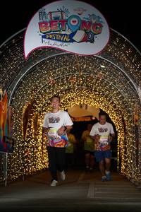 BIB: 085
                            <button type="button" onclick="openModal(21777806)" class="btn btn-primary btn-sm float-right btn-popup" data-toggle="modal" data-target=".modal-high-quality">
                        <i class="fas fa-shopping-cart"></i> Add to Cart
                    </button>
                                            <button type="button" onclick="isThisMe(21777806, true)" class="btn btn-success btn-sm float-right btn-popup btn-isme hidden" data-toggle="tooltip" data-placement="bottom" title="นี่คือรูปของคุณใช่ไหม คลิกที่นี่เพื่อเอาเข้าอัลบั้ม">
                        <i class="fas fa-plus"></i> Add to album
                    </button>
                    <button type="button" onclick="isThisMe(21777806, false)" class="btn btn-warning btn-sm float-right btn-popup btn-isnotme hidden">
                        <i class="fas fa-ban"></i> Remove from album
                    </button>