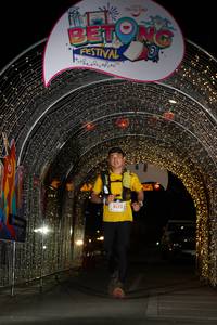 BIB: 5173
                            <button type="button" onclick="openModal(21779862)" class="btn btn-primary btn-sm float-right btn-popup" data-toggle="modal" data-target=".modal-high-quality">
                        <i class="fas fa-shopping-cart"></i> Add to Cart
                    </button>
                                            <button type="button" onclick="isThisMe(21779862, true)" class="btn btn-success btn-sm float-right btn-popup btn-isme hidden" data-toggle="tooltip" data-placement="bottom" title="นี่คือรูปของคุณใช่ไหม คลิกที่นี่เพื่อเอาเข้าอัลบั้ม">
                        <i class="fas fa-plus"></i> Add to album
                    </button>
                    <button type="button" onclick="isThisMe(21779862, false)" class="btn btn-warning btn-sm float-right btn-popup btn-isnotme hidden">
                        <i class="fas fa-ban"></i> Remove from album
                    </button>