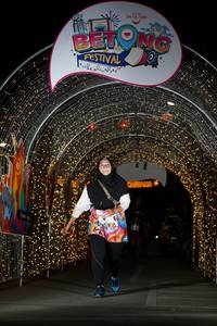 BIB: 
                            <button type="button" onclick="openModal(21778661)" class="btn btn-primary btn-sm float-right btn-popup" data-toggle="modal" data-target=".modal-high-quality">
                        <i class="fas fa-shopping-cart"></i> Add to Cart
                    </button>
                                            <button type="button" onclick="isThisMe(21778661, true)" class="btn btn-success btn-sm float-right btn-popup btn-isme hidden" data-toggle="tooltip" data-placement="bottom" title="นี่คือรูปของคุณใช่ไหม คลิกที่นี่เพื่อเอาเข้าอัลบั้ม">
                        <i class="fas fa-plus"></i> Add to album
                    </button>
                    <button type="button" onclick="isThisMe(21778661, false)" class="btn btn-warning btn-sm float-right btn-popup btn-isnotme hidden">
                        <i class="fas fa-ban"></i> Remove from album
                    </button>