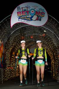 BIB: 5097, 5068
                            <button type="button" onclick="openModal(21779942)" class="btn btn-primary btn-sm float-right btn-popup" data-toggle="modal" data-target=".modal-high-quality">
                        <i class="fas fa-shopping-cart"></i> Add to Cart
                    </button>
                                            <button type="button" onclick="isThisMe(21779942, true)" class="btn btn-success btn-sm float-right btn-popup btn-isme hidden" data-toggle="tooltip" data-placement="bottom" title="นี่คือรูปของคุณใช่ไหม คลิกที่นี่เพื่อเอาเข้าอัลบั้ม">
                        <i class="fas fa-plus"></i> Add to album
                    </button>
                    <button type="button" onclick="isThisMe(21779942, false)" class="btn btn-warning btn-sm float-right btn-popup btn-isnotme hidden">
                        <i class="fas fa-ban"></i> Remove from album
                    </button>