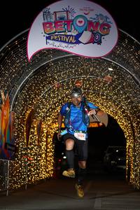 BIB: 5129
                            <button type="button" onclick="openModal(21779884)" class="btn btn-primary btn-sm float-right btn-popup" data-toggle="modal" data-target=".modal-high-quality">
                        <i class="fas fa-shopping-cart"></i> Add to Cart
                    </button>
                                            <button type="button" onclick="isThisMe(21779884, true)" class="btn btn-success btn-sm float-right btn-popup btn-isme hidden" data-toggle="tooltip" data-placement="bottom" title="นี่คือรูปของคุณใช่ไหม คลิกที่นี่เพื่อเอาเข้าอัลบั้ม">
                        <i class="fas fa-plus"></i> Add to album
                    </button>
                    <button type="button" onclick="isThisMe(21779884, false)" class="btn btn-warning btn-sm float-right btn-popup btn-isnotme hidden">
                        <i class="fas fa-ban"></i> Remove from album
                    </button>