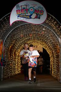 BIB: 505
                            <button type="button" onclick="openModal(21777846)" class="btn btn-primary btn-sm float-right btn-popup" data-toggle="modal" data-target=".modal-high-quality">
                        <i class="fas fa-shopping-cart"></i> Add to Cart
                    </button>
                                            <button type="button" onclick="isThisMe(21777846, true)" class="btn btn-success btn-sm float-right btn-popup btn-isme hidden" data-toggle="tooltip" data-placement="bottom" title="นี่คือรูปของคุณใช่ไหม คลิกที่นี่เพื่อเอาเข้าอัลบั้ม">
                        <i class="fas fa-plus"></i> Add to album
                    </button>
                    <button type="button" onclick="isThisMe(21777846, false)" class="btn btn-warning btn-sm float-right btn-popup btn-isnotme hidden">
                        <i class="fas fa-ban"></i> Remove from album
                    </button>