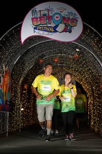 BIB: 50261, 0156
                            <button type="button" onclick="openModal(21778840)" class="btn btn-primary btn-sm float-right btn-popup" data-toggle="modal" data-target=".modal-high-quality">
                        <i class="fas fa-shopping-cart"></i> Add to Cart
                    </button>
                                            <button type="button" onclick="isThisMe(21778840, true)" class="btn btn-success btn-sm float-right btn-popup btn-isme hidden" data-toggle="tooltip" data-placement="bottom" title="นี่คือรูปของคุณใช่ไหม คลิกที่นี่เพื่อเอาเข้าอัลบั้ม">
                        <i class="fas fa-plus"></i> Add to album
                    </button>
                    <button type="button" onclick="isThisMe(21778840, false)" class="btn btn-warning btn-sm float-right btn-popup btn-isnotme hidden">
                        <i class="fas fa-ban"></i> Remove from album
                    </button>