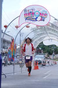 BIB: 5525
                            <button type="button" onclick="openModal(21780523)" class="btn btn-primary btn-sm float-right btn-popup" data-toggle="modal" data-target=".modal-high-quality">
                        <i class="fas fa-shopping-cart"></i> Add to Cart
                    </button>
                                            <button type="button" onclick="isThisMe(21780523, true)" class="btn btn-success btn-sm float-right btn-popup btn-isme hidden" data-toggle="tooltip" data-placement="bottom" title="นี่คือรูปของคุณใช่ไหม คลิกที่นี่เพื่อเอาเข้าอัลบั้ม">
                        <i class="fas fa-plus"></i> Add to album
                    </button>
                    <button type="button" onclick="isThisMe(21780523, false)" class="btn btn-warning btn-sm float-right btn-popup btn-isnotme hidden">
                        <i class="fas fa-ban"></i> Remove from album
                    </button>