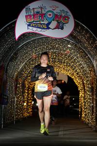 BIB: 50120
                            <button type="button" onclick="openModal(21777887)" class="btn btn-primary btn-sm float-right btn-popup" data-toggle="modal" data-target=".modal-high-quality">
                        <i class="fas fa-shopping-cart"></i> Add to Cart
                    </button>
                                            <button type="button" onclick="isThisMe(21777887, true)" class="btn btn-success btn-sm float-right btn-popup btn-isme hidden" data-toggle="tooltip" data-placement="bottom" title="นี่คือรูปของคุณใช่ไหม คลิกที่นี่เพื่อเอาเข้าอัลบั้ม">
                        <i class="fas fa-plus"></i> Add to album
                    </button>
                    <button type="button" onclick="isThisMe(21777887, false)" class="btn btn-warning btn-sm float-right btn-popup btn-isnotme hidden">
                        <i class="fas fa-ban"></i> Remove from album
                    </button>