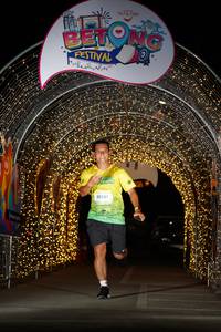 BIB: 50201
                            <button type="button" onclick="openModal(21782249)" class="btn btn-primary btn-sm float-right btn-popup" data-toggle="modal" data-target=".modal-high-quality">
                        <i class="fas fa-shopping-cart"></i> Add to Cart
                    </button>
                                            <button type="button" onclick="isThisMe(21782249, true)" class="btn btn-success btn-sm float-right btn-popup btn-isme hidden" data-toggle="tooltip" data-placement="bottom" title="นี่คือรูปของคุณใช่ไหม คลิกที่นี่เพื่อเอาเข้าอัลบั้ม">
                        <i class="fas fa-plus"></i> Add to album
                    </button>
                    <button type="button" onclick="isThisMe(21782249, false)" class="btn btn-warning btn-sm float-right btn-popup btn-isnotme hidden">
                        <i class="fas fa-ban"></i> Remove from album
                    </button>