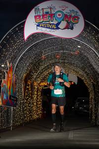 BIB: 5413
                            <button type="button" onclick="openModal(21781538)" class="btn btn-primary btn-sm float-right btn-popup" data-toggle="modal" data-target=".modal-high-quality">
                        <i class="fas fa-shopping-cart"></i> Add to Cart
                    </button>
                                            <button type="button" onclick="isThisMe(21781538, true)" class="btn btn-success btn-sm float-right btn-popup btn-isme hidden" data-toggle="tooltip" data-placement="bottom" title="นี่คือรูปของคุณใช่ไหม คลิกที่นี่เพื่อเอาเข้าอัลบั้ม">
                        <i class="fas fa-plus"></i> Add to album
                    </button>
                    <button type="button" onclick="isThisMe(21781538, false)" class="btn btn-warning btn-sm float-right btn-popup btn-isnotme hidden">
                        <i class="fas fa-ban"></i> Remove from album
                    </button>