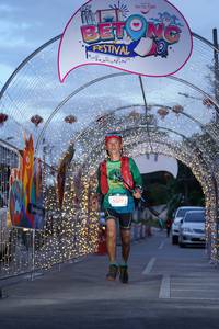 BIB: 3377
                            <button type="button" onclick="openModal(21781052)" class="btn btn-primary btn-sm float-right btn-popup" data-toggle="modal" data-target=".modal-high-quality">
                        <i class="fas fa-shopping-cart"></i> Add to Cart
                    </button>
                                            <button type="button" onclick="isThisMe(21781052, true)" class="btn btn-success btn-sm float-right btn-popup btn-isme hidden" data-toggle="tooltip" data-placement="bottom" title="นี่คือรูปของคุณใช่ไหม คลิกที่นี่เพื่อเอาเข้าอัลบั้ม">
                        <i class="fas fa-plus"></i> Add to album
                    </button>
                    <button type="button" onclick="isThisMe(21781052, false)" class="btn btn-warning btn-sm float-right btn-popup btn-isnotme hidden">
                        <i class="fas fa-ban"></i> Remove from album
                    </button>