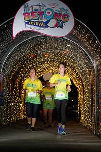 BIB: 50271, 50119, 50183
                            <button type="button" onclick="openModal(21778117)" class="btn btn-primary btn-sm float-right btn-popup" data-toggle="modal" data-target=".modal-high-quality">
                        <i class="fas fa-shopping-cart"></i> Add to Cart
                    </button>
                                            <button type="button" onclick="isThisMe(21778117, true)" class="btn btn-success btn-sm float-right btn-popup btn-isme hidden" data-toggle="tooltip" data-placement="bottom" title="นี่คือรูปของคุณใช่ไหม คลิกที่นี่เพื่อเอาเข้าอัลบั้ม">
                        <i class="fas fa-plus"></i> Add to album
                    </button>
                    <button type="button" onclick="isThisMe(21778117, false)" class="btn btn-warning btn-sm float-right btn-popup btn-isnotme hidden">
                        <i class="fas fa-ban"></i> Remove from album
                    </button>