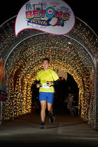 BIB: 900
                            <button type="button" onclick="openModal(21777397)" class="btn btn-primary btn-sm float-right btn-popup" data-toggle="modal" data-target=".modal-high-quality">
                        <i class="fas fa-shopping-cart"></i> Add to Cart
                    </button>
                                            <button type="button" onclick="isThisMe(21777397, true)" class="btn btn-success btn-sm float-right btn-popup btn-isme hidden" data-toggle="tooltip" data-placement="bottom" title="นี่คือรูปของคุณใช่ไหม คลิกที่นี่เพื่อเอาเข้าอัลบั้ม">
                        <i class="fas fa-plus"></i> Add to album
                    </button>
                    <button type="button" onclick="isThisMe(21777397, false)" class="btn btn-warning btn-sm float-right btn-popup btn-isnotme hidden">
                        <i class="fas fa-ban"></i> Remove from album
                    </button>