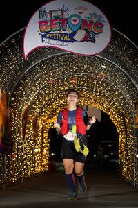 BIB: 248
                            <button type="button" onclick="openModal(21780064)" class="btn btn-primary btn-sm float-right btn-popup" data-toggle="modal" data-target=".modal-high-quality">
                        <i class="fas fa-shopping-cart"></i> Add to Cart
                    </button>
                                            <button type="button" onclick="isThisMe(21780064, true)" class="btn btn-success btn-sm float-right btn-popup btn-isme hidden" data-toggle="tooltip" data-placement="bottom" title="นี่คือรูปของคุณใช่ไหม คลิกที่นี่เพื่อเอาเข้าอัลบั้ม">
                        <i class="fas fa-plus"></i> Add to album
                    </button>
                    <button type="button" onclick="isThisMe(21780064, false)" class="btn btn-warning btn-sm float-right btn-popup btn-isnotme hidden">
                        <i class="fas fa-ban"></i> Remove from album
                    </button>