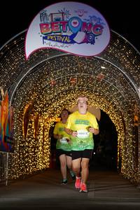 BIB: 3007, 60015
                            <button type="button" onclick="openModal(21778607)" class="btn btn-primary btn-sm float-right btn-popup" data-toggle="modal" data-target=".modal-high-quality">
                        <i class="fas fa-shopping-cart"></i> Add to Cart
                    </button>
                                            <button type="button" onclick="isThisMe(21778607, true)" class="btn btn-success btn-sm float-right btn-popup btn-isme hidden" data-toggle="tooltip" data-placement="bottom" title="นี่คือรูปของคุณใช่ไหม คลิกที่นี่เพื่อเอาเข้าอัลบั้ม">
                        <i class="fas fa-plus"></i> Add to album
                    </button>
                    <button type="button" onclick="isThisMe(21778607, false)" class="btn btn-warning btn-sm float-right btn-popup btn-isnotme hidden">
                        <i class="fas fa-ban"></i> Remove from album
                    </button>