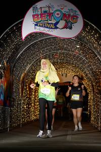 BIB: 50112, 50122
                            <button type="button" onclick="openModal(21777626)" class="btn btn-primary btn-sm float-right btn-popup" data-toggle="modal" data-target=".modal-high-quality">
                        <i class="fas fa-shopping-cart"></i> Add to Cart
                    </button>
                                            <button type="button" onclick="isThisMe(21777626, true)" class="btn btn-success btn-sm float-right btn-popup btn-isme hidden" data-toggle="tooltip" data-placement="bottom" title="นี่คือรูปของคุณใช่ไหม คลิกที่นี่เพื่อเอาเข้าอัลบั้ม">
                        <i class="fas fa-plus"></i> Add to album
                    </button>
                    <button type="button" onclick="isThisMe(21777626, false)" class="btn btn-warning btn-sm float-right btn-popup btn-isnotme hidden">
                        <i class="fas fa-ban"></i> Remove from album
                    </button>