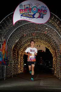 BIB: 427
                            <button type="button" onclick="openModal(21782088)" class="btn btn-primary btn-sm float-right btn-popup" data-toggle="modal" data-target=".modal-high-quality">
                        <i class="fas fa-shopping-cart"></i> Add to Cart
                    </button>
                                            <button type="button" onclick="isThisMe(21782088, true)" class="btn btn-success btn-sm float-right btn-popup btn-isme hidden" data-toggle="tooltip" data-placement="bottom" title="นี่คือรูปของคุณใช่ไหม คลิกที่นี่เพื่อเอาเข้าอัลบั้ม">
                        <i class="fas fa-plus"></i> Add to album
                    </button>
                    <button type="button" onclick="isThisMe(21782088, false)" class="btn btn-warning btn-sm float-right btn-popup btn-isnotme hidden">
                        <i class="fas fa-ban"></i> Remove from album
                    </button>