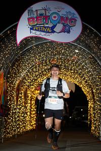 BIB: 5285
                            <button type="button" onclick="openModal(21779664)" class="btn btn-primary btn-sm float-right btn-popup" data-toggle="modal" data-target=".modal-high-quality">
                        <i class="fas fa-shopping-cart"></i> Add to Cart
                    </button>
                                            <button type="button" onclick="isThisMe(21779664, true)" class="btn btn-success btn-sm float-right btn-popup btn-isme hidden" data-toggle="tooltip" data-placement="bottom" title="นี่คือรูปของคุณใช่ไหม คลิกที่นี่เพื่อเอาเข้าอัลบั้ม">
                        <i class="fas fa-plus"></i> Add to album
                    </button>
                    <button type="button" onclick="isThisMe(21779664, false)" class="btn btn-warning btn-sm float-right btn-popup btn-isnotme hidden">
                        <i class="fas fa-ban"></i> Remove from album
                    </button>