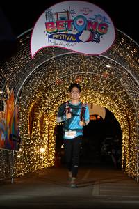 BIB: 5319
                            <button type="button" onclick="openModal(21778684)" class="btn btn-primary btn-sm float-right btn-popup" data-toggle="modal" data-target=".modal-high-quality">
                        <i class="fas fa-shopping-cart"></i> Add to Cart
                    </button>
                                            <button type="button" onclick="isThisMe(21778684, true)" class="btn btn-success btn-sm float-right btn-popup btn-isme hidden" data-toggle="tooltip" data-placement="bottom" title="นี่คือรูปของคุณใช่ไหม คลิกที่นี่เพื่อเอาเข้าอัลบั้ม">
                        <i class="fas fa-plus"></i> Add to album
                    </button>
                    <button type="button" onclick="isThisMe(21778684, false)" class="btn btn-warning btn-sm float-right btn-popup btn-isnotme hidden">
                        <i class="fas fa-ban"></i> Remove from album
                    </button>