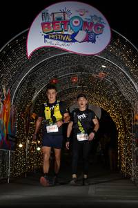 BIB: 5432, 5418
                            <button type="button" onclick="openModal(21779229)" class="btn btn-primary btn-sm float-right btn-popup" data-toggle="modal" data-target=".modal-high-quality">
                        <i class="fas fa-shopping-cart"></i> Add to Cart
                    </button>
                                            <button type="button" onclick="isThisMe(21779229, true)" class="btn btn-success btn-sm float-right btn-popup btn-isme hidden" data-toggle="tooltip" data-placement="bottom" title="นี่คือรูปของคุณใช่ไหม คลิกที่นี่เพื่อเอาเข้าอัลบั้ม">
                        <i class="fas fa-plus"></i> Add to album
                    </button>
                    <button type="button" onclick="isThisMe(21779229, false)" class="btn btn-warning btn-sm float-right btn-popup btn-isnotme hidden">
                        <i class="fas fa-ban"></i> Remove from album
                    </button>