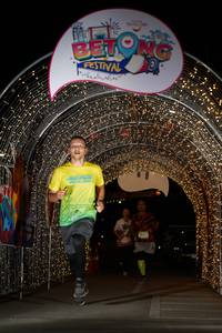 BIB: 
                            <button type="button" onclick="openModal(21782493)" class="btn btn-primary btn-sm float-right btn-popup" data-toggle="modal" data-target=".modal-high-quality">
                        <i class="fas fa-shopping-cart"></i> Add to Cart
                    </button>
                                            <button type="button" onclick="isThisMe(21782493, true)" class="btn btn-success btn-sm float-right btn-popup btn-isme hidden" data-toggle="tooltip" data-placement="bottom" title="นี่คือรูปของคุณใช่ไหม คลิกที่นี่เพื่อเอาเข้าอัลบั้ม">
                        <i class="fas fa-plus"></i> Add to album
                    </button>
                    <button type="button" onclick="isThisMe(21782493, false)" class="btn btn-warning btn-sm float-right btn-popup btn-isnotme hidden">
                        <i class="fas fa-ban"></i> Remove from album
                    </button>