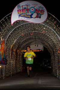 BIB: 3009
                            <button type="button" onclick="openModal(21782112)" class="btn btn-primary btn-sm float-right btn-popup" data-toggle="modal" data-target=".modal-high-quality">
                        <i class="fas fa-shopping-cart"></i> Add to Cart
                    </button>
                                            <button type="button" onclick="isThisMe(21782112, true)" class="btn btn-success btn-sm float-right btn-popup btn-isme hidden" data-toggle="tooltip" data-placement="bottom" title="นี่คือรูปของคุณใช่ไหม คลิกที่นี่เพื่อเอาเข้าอัลบั้ม">
                        <i class="fas fa-plus"></i> Add to album
                    </button>
                    <button type="button" onclick="isThisMe(21782112, false)" class="btn btn-warning btn-sm float-right btn-popup btn-isnotme hidden">
                        <i class="fas fa-ban"></i> Remove from album
                    </button>