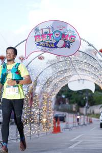 BIB: 5133
                            <button type="button" onclick="openModal(21780513)" class="btn btn-primary btn-sm float-right btn-popup" data-toggle="modal" data-target=".modal-high-quality">
                        <i class="fas fa-shopping-cart"></i> Add to Cart
                    </button>
                                            <button type="button" onclick="isThisMe(21780513, true)" class="btn btn-success btn-sm float-right btn-popup btn-isme hidden" data-toggle="tooltip" data-placement="bottom" title="นี่คือรูปของคุณใช่ไหม คลิกที่นี่เพื่อเอาเข้าอัลบั้ม">
                        <i class="fas fa-plus"></i> Add to album
                    </button>
                    <button type="button" onclick="isThisMe(21780513, false)" class="btn btn-warning btn-sm float-right btn-popup btn-isnotme hidden">
                        <i class="fas fa-ban"></i> Remove from album
                    </button>